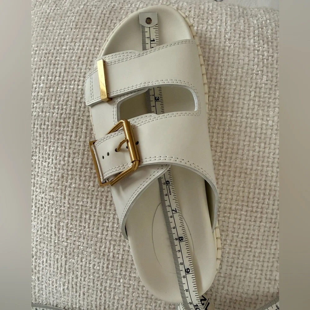 Chloe two strap